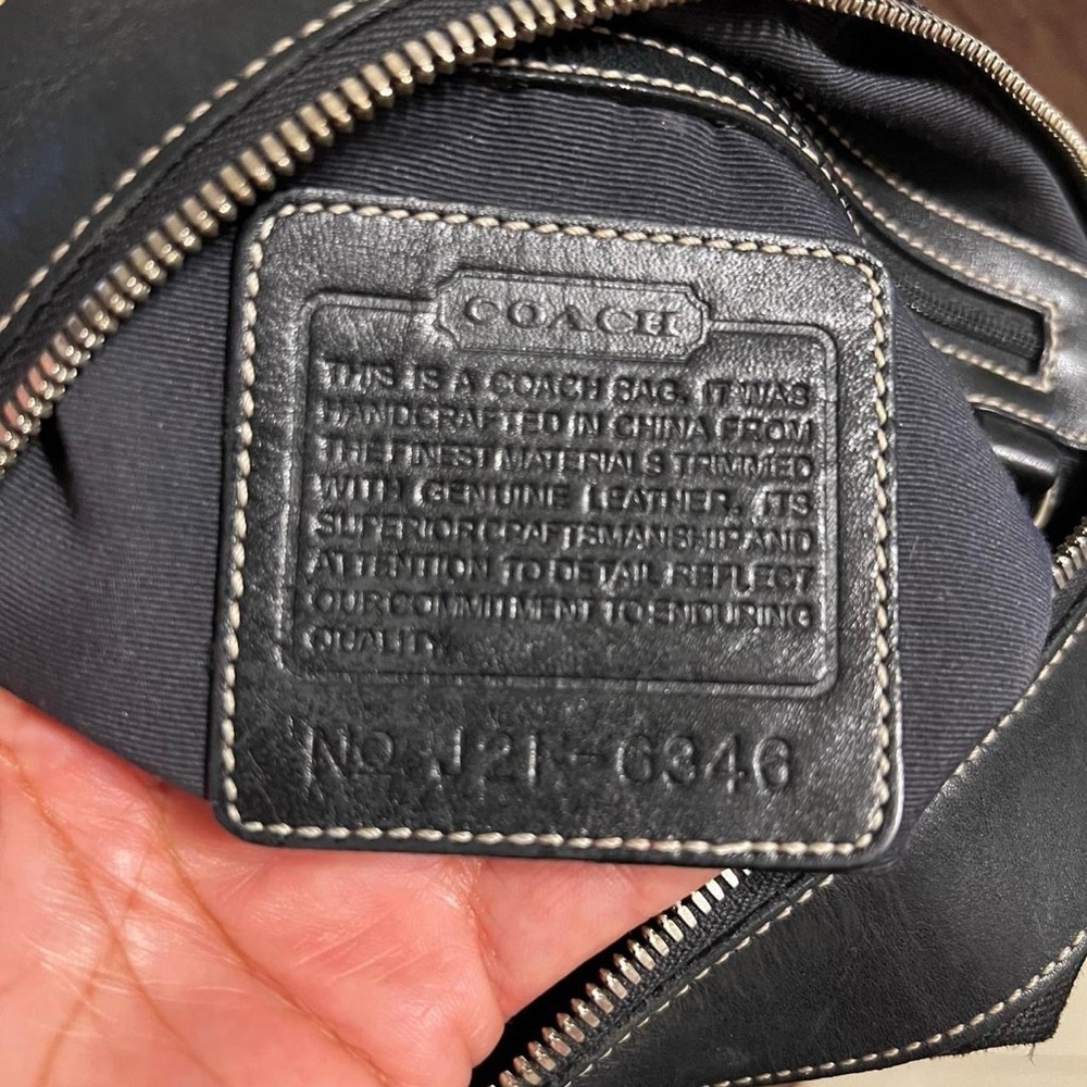 Coach - Picture 8 of 8